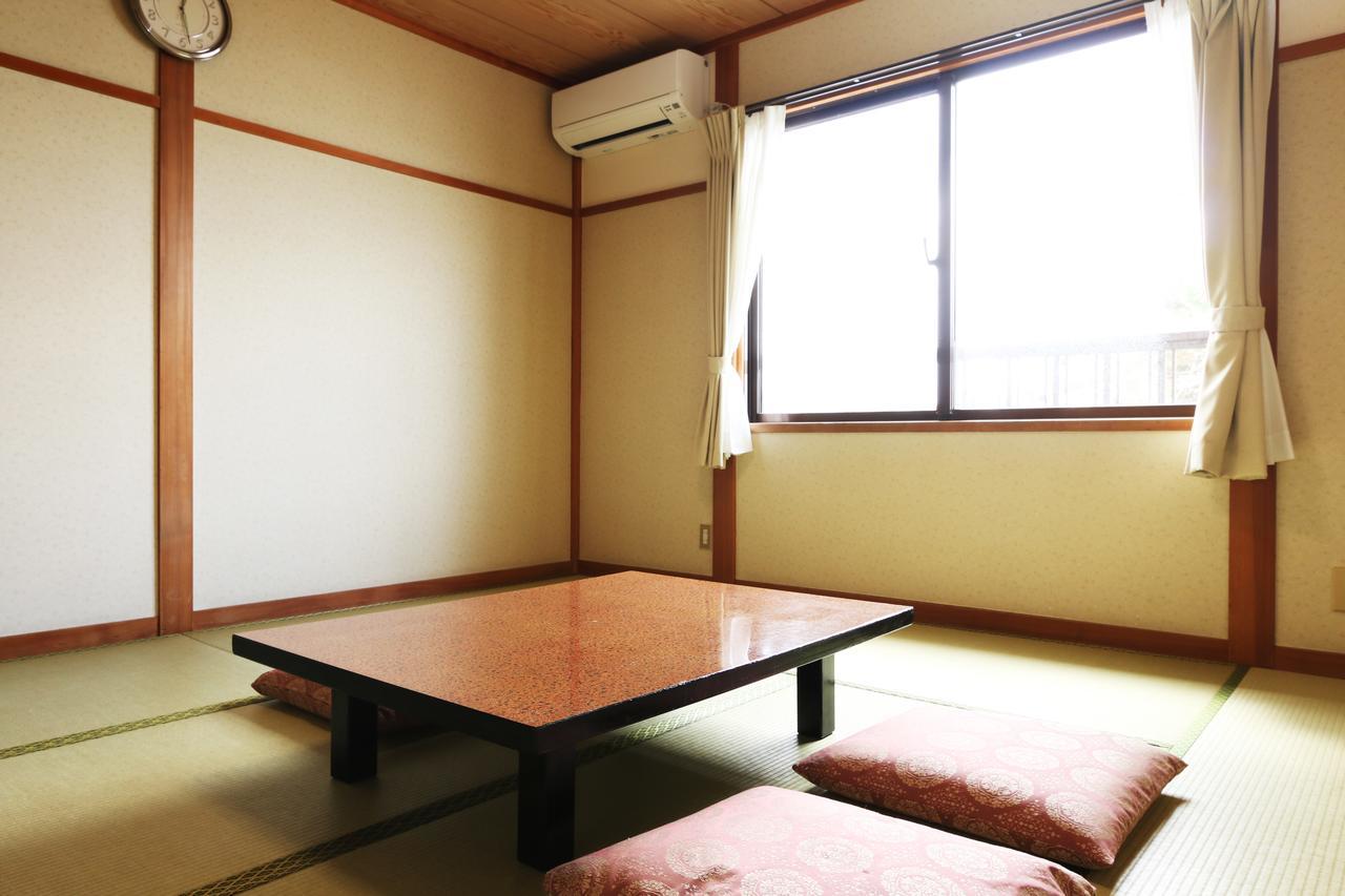 Ryokan Umi No Hana Тойоока Екстер'єр фото