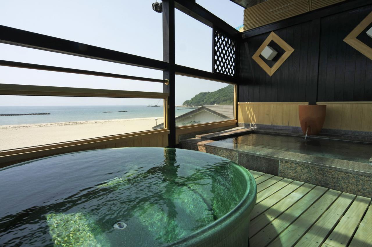 Ryokan Umi No Hana Тойоока Екстер'єр фото